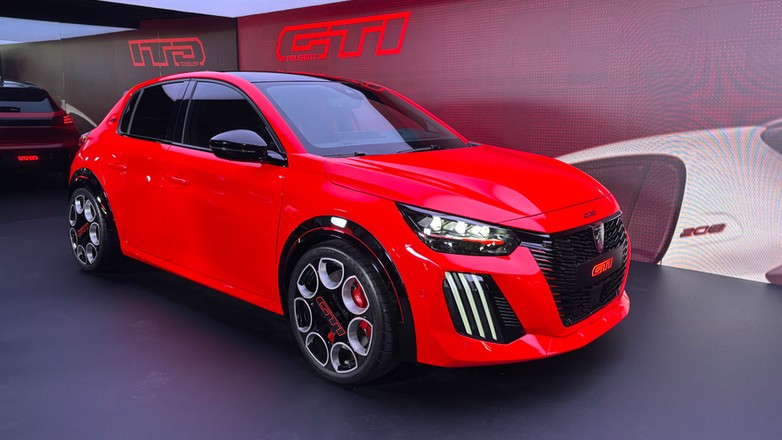 Peugeot e-208 GTi 2025