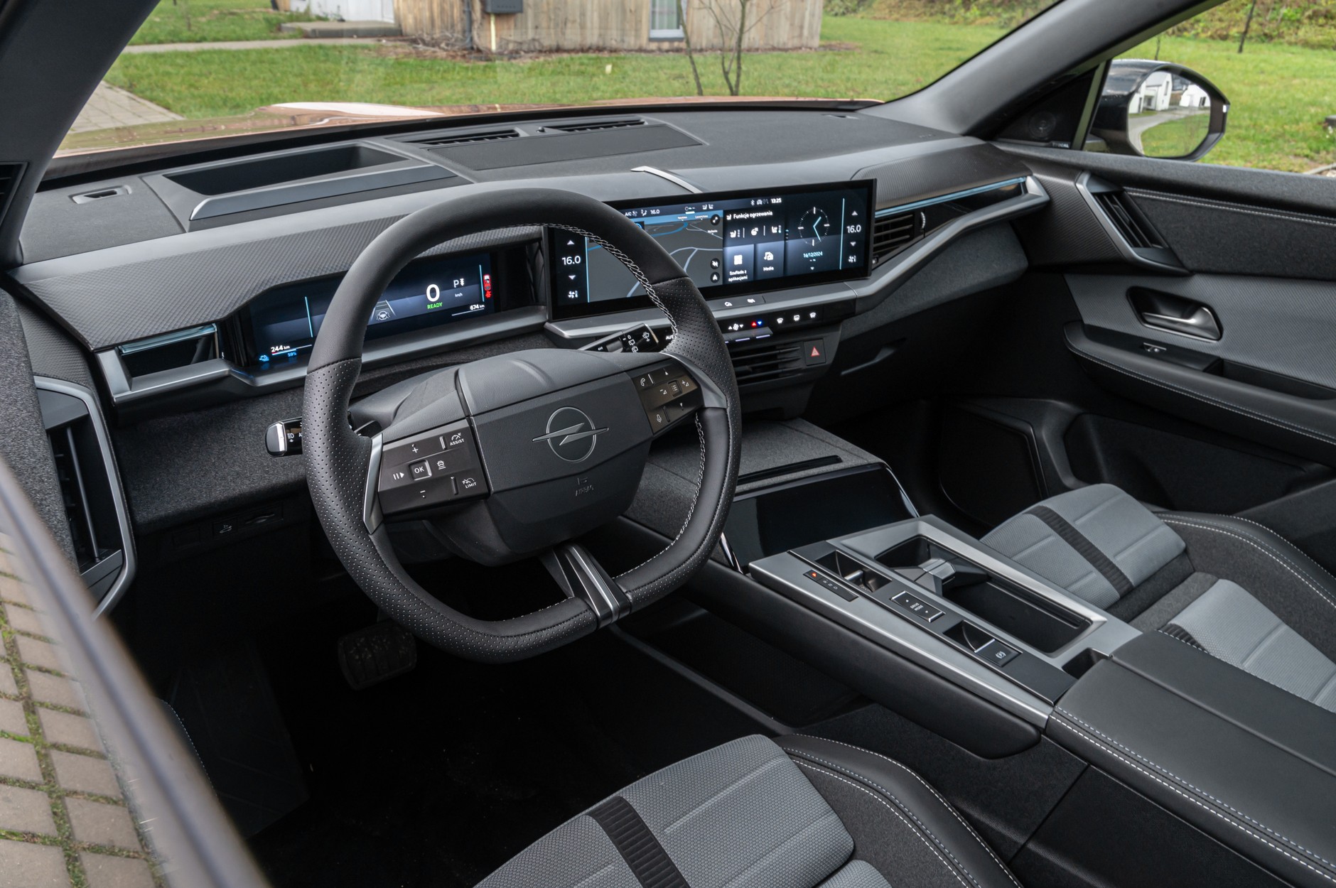 Nowy Opel Grandland