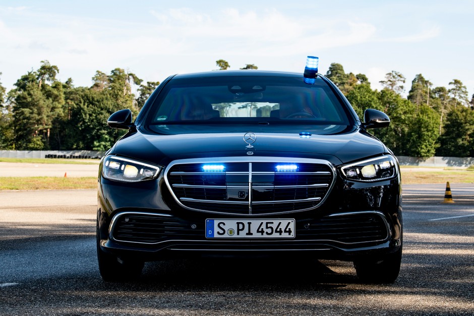Mercedes S680 GUARD 4MATIC