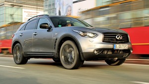 Z mocnym dieslem - Test Infiniti QX70 S Design