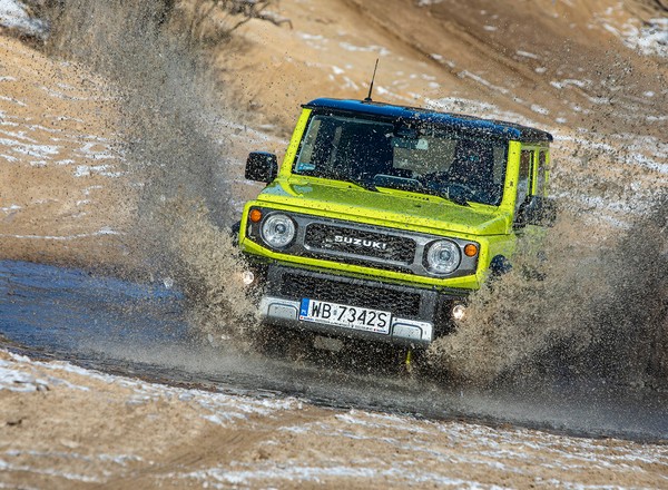 Suzuki Jimny - tylko nie mów do niego SUV!