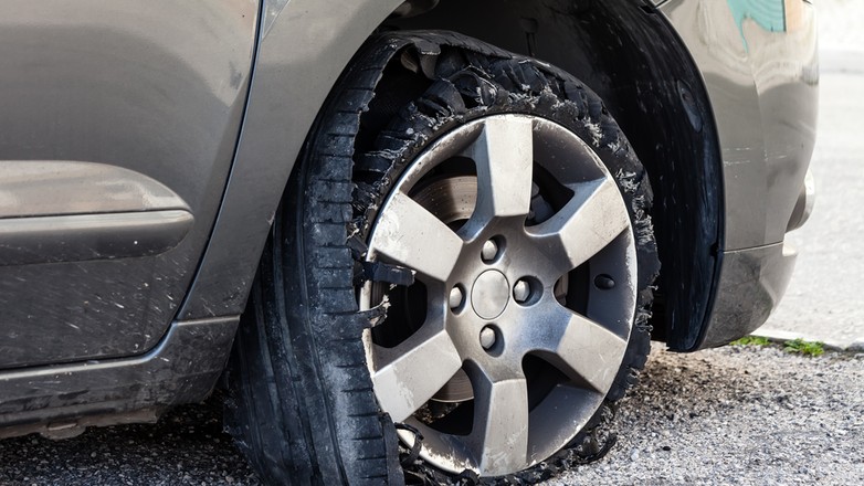 Błędy przy wymianie opon mogą doprowadzić do katastrofy. I to dosłownie!