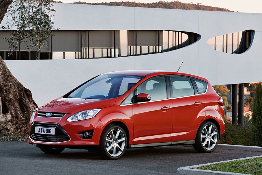 Genewa 2010: Ford - nowa rodzina C-MAX dla pięciu bądź siemiu osób (galeria)