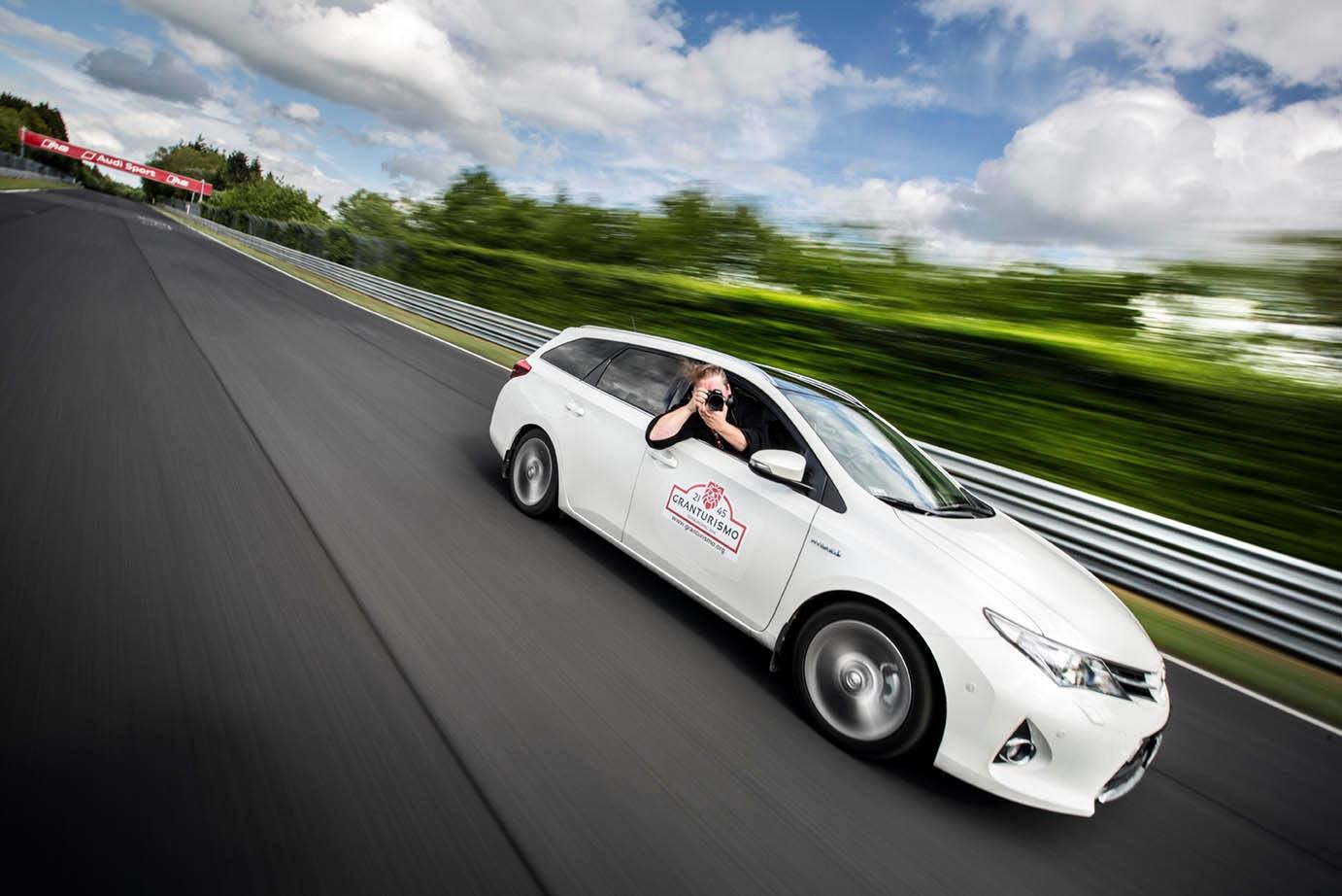 Toyota Auris Hybrid - Gran Turismo 2014