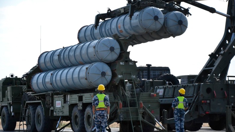 Rosja się zbroi, jak armia federacji zmieniła się w latach 2015-2016? Ilość nowego sprzętu przeraża