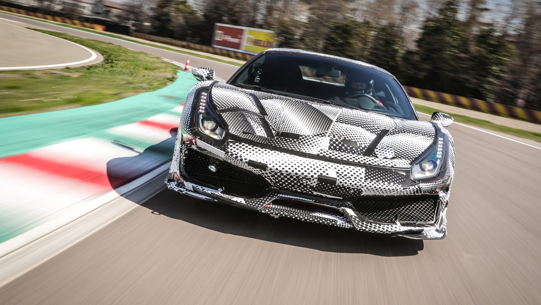 Ferrari 488 Pista