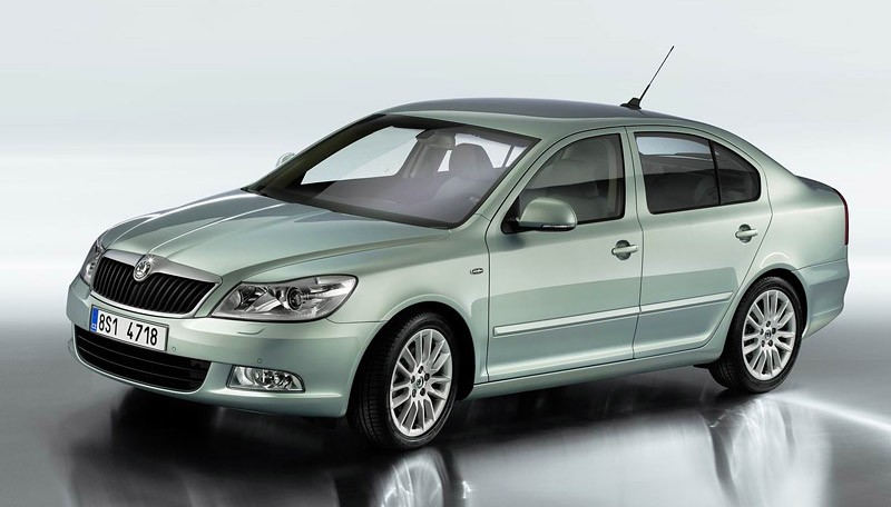 Paryż 2008: Škoda Octavia po liftingu już odkryta (fotogaleria)