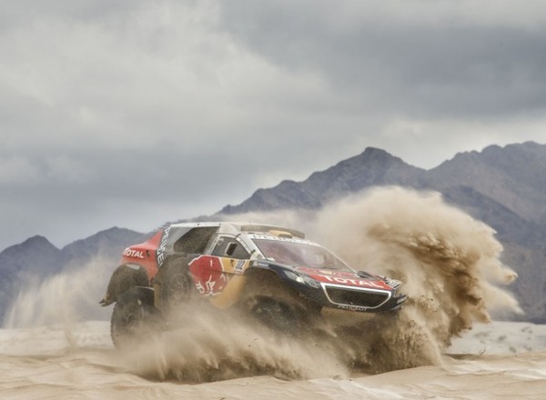 Peugeot 2008 DKR w Silk Wey z Moskwy do Pekinu