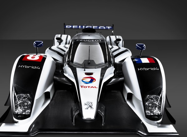 Peugeot 908 HYbrid4 gotowy do wygrywania