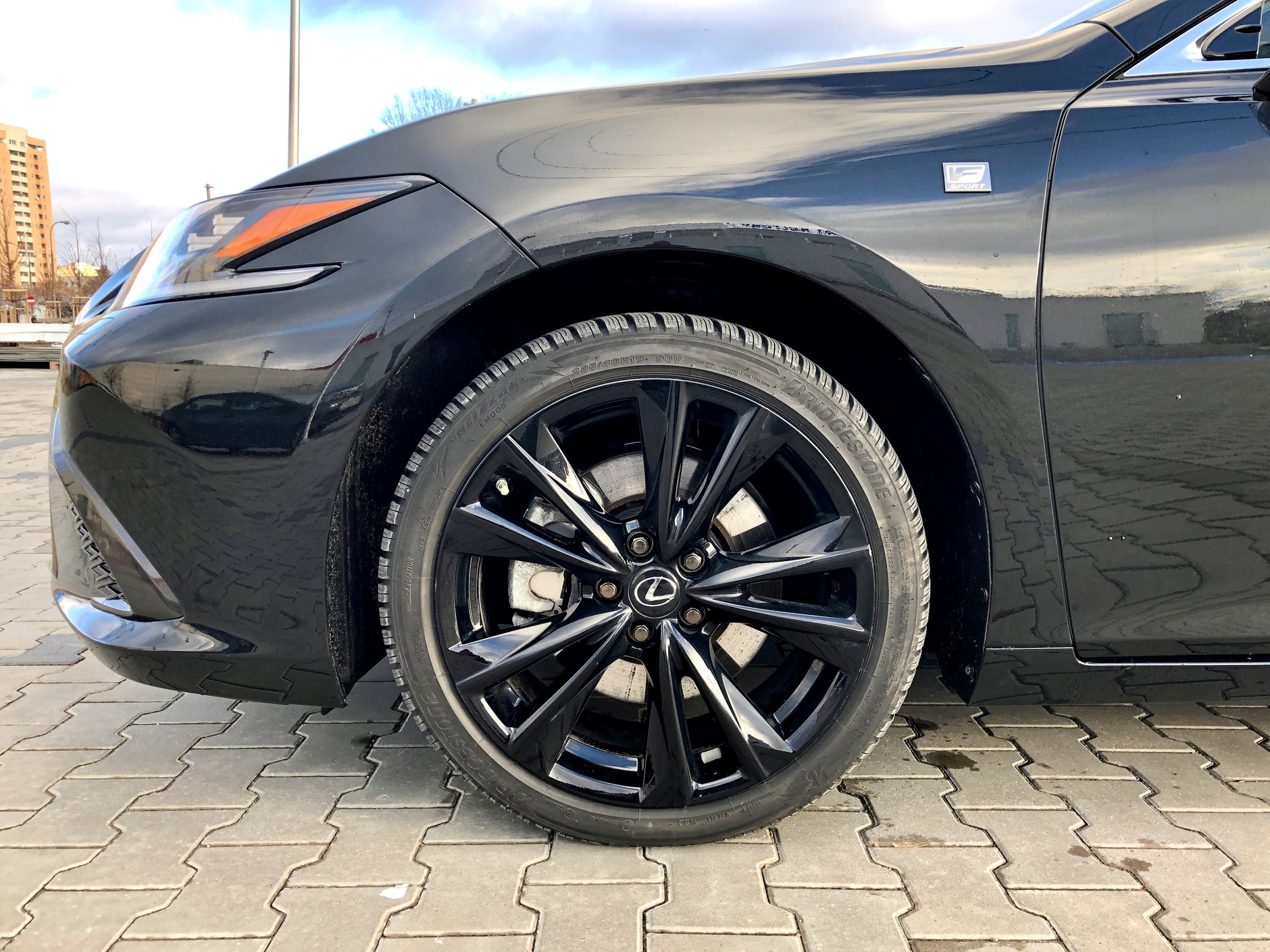 Lexus ES 300h F Sport Edition