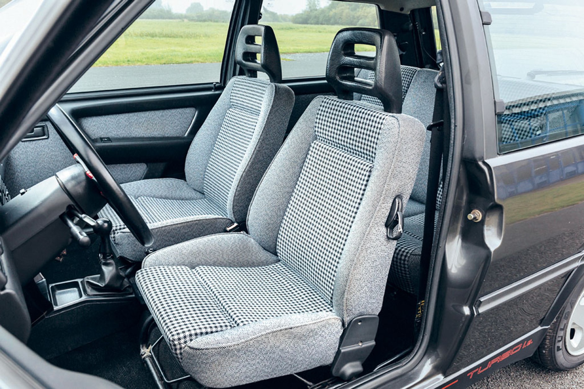 Fiat Uno Turbo - bardzo szybki Fiat