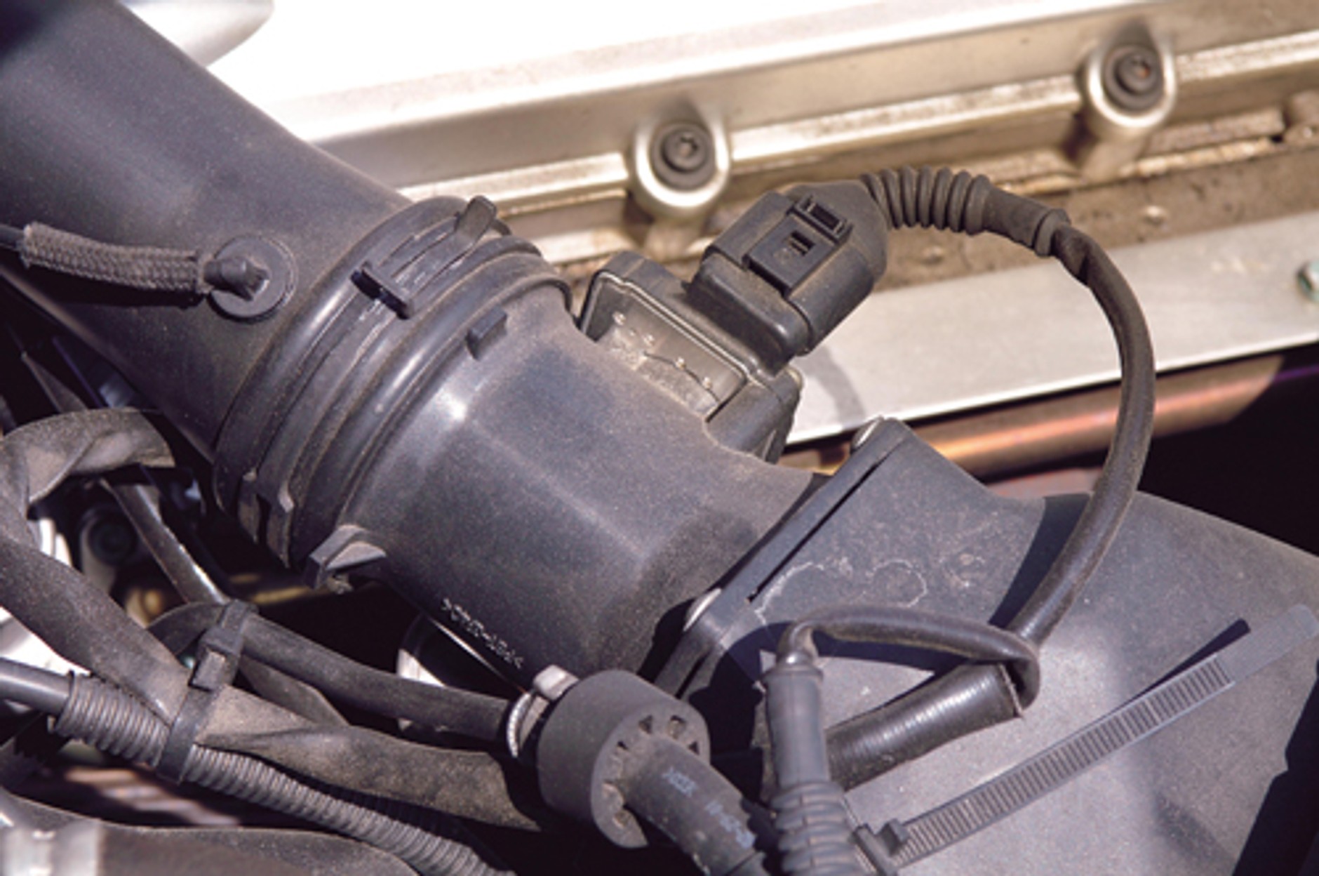 Audi A4, BMW 3, Mercedes C - Trzy silniki, trzy techniki