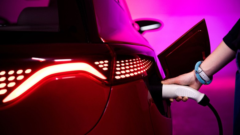 Izera – to nowa marka polskich aut elektrycznych. Tak mają wyglądać jej pierwsze modele