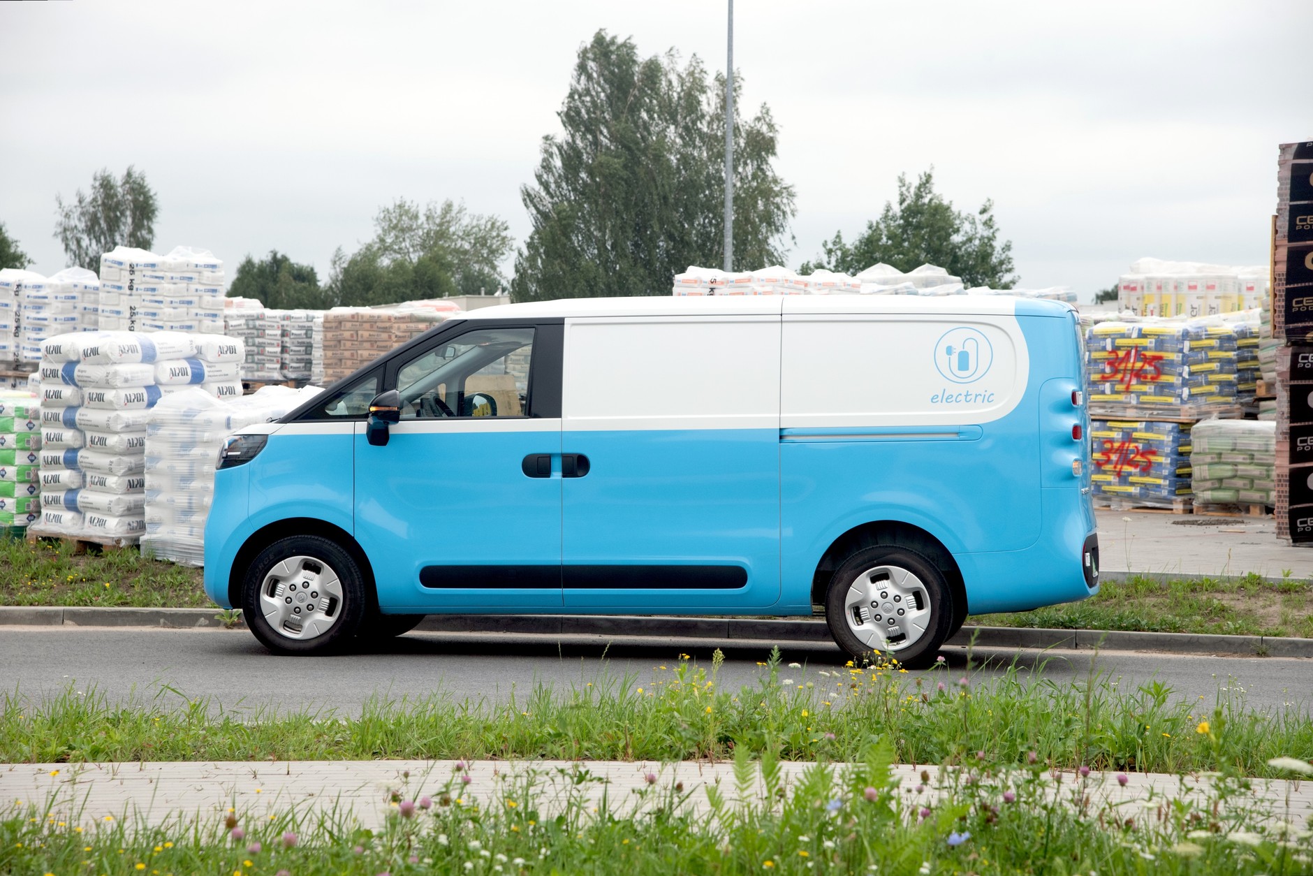 Maxus e-Deliver 5 Furgon L1H1