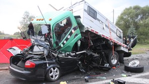 Amerykanin odbywał podróż dookoła świata - w Polsce rozbito mu auto