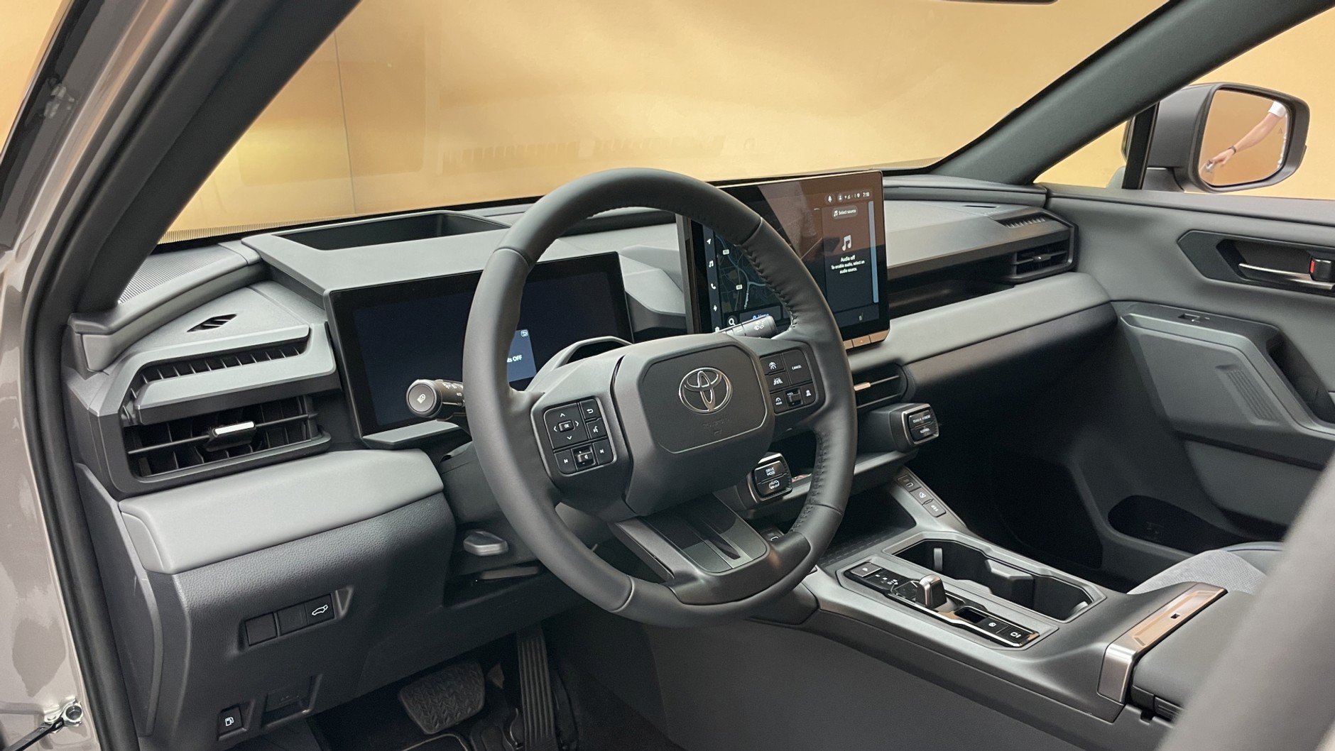 Nowa Toyota RAV4 (2025)