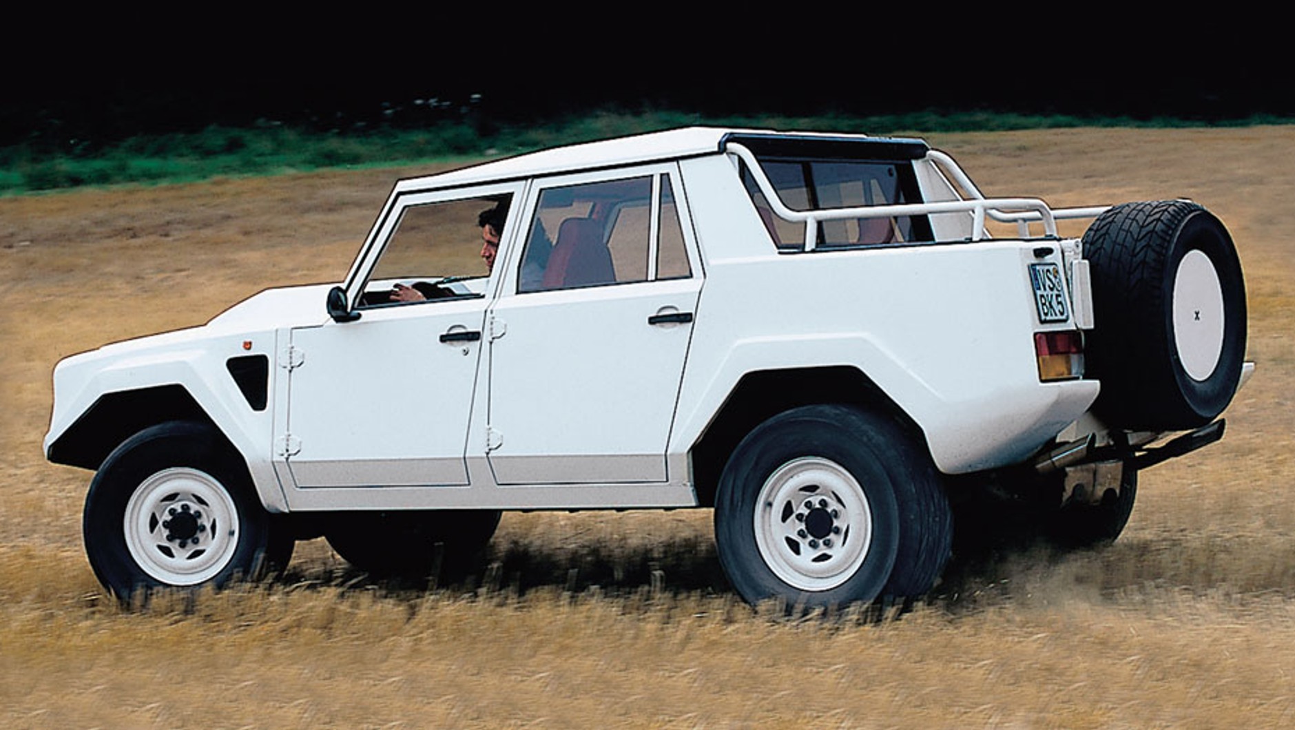 Lamborghini LM002 - Terenowe auto dla Rambo