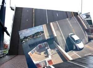 Kierowca z Florydy utknął na moście zwodzonym, potem odjechał jak gdyby nigdy nic