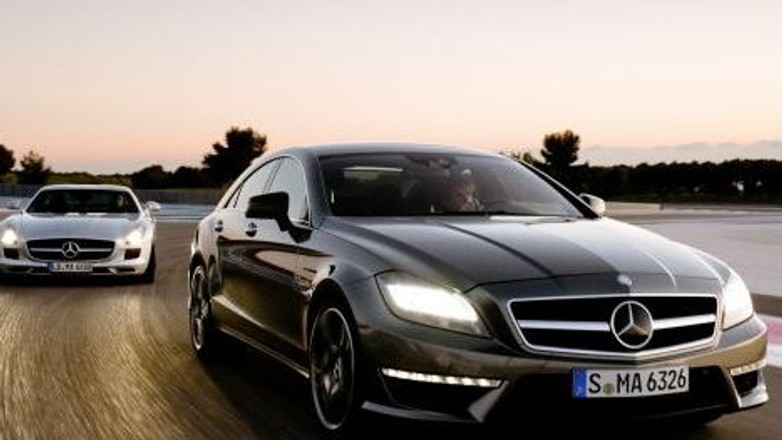 Mercedes-Benz podczas Verva Street Racing