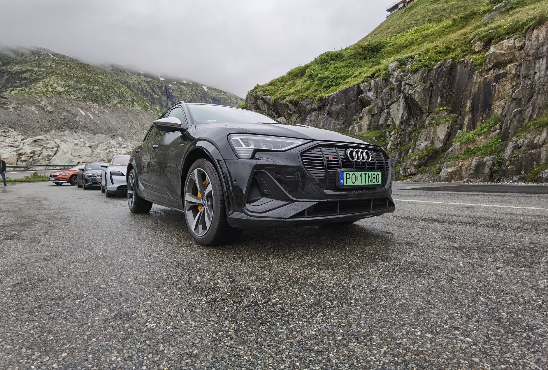 Elektromobilność Alpy Audi e-Tron S Audi e-Tron GT Porsche Taycan
