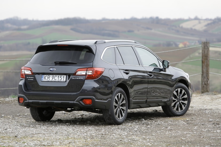 Subaru Outback 2.5i