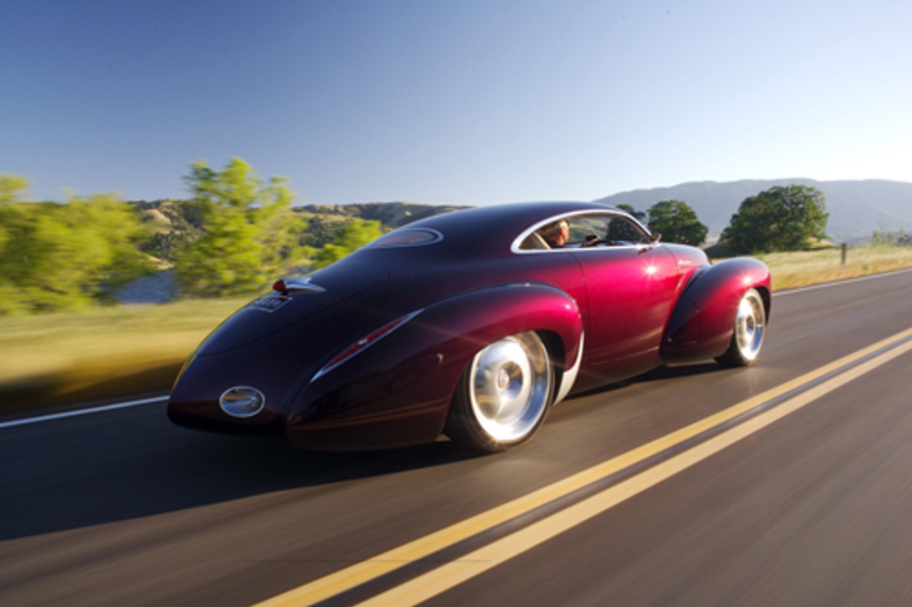 Holden Efijy - Przyszłościowy klasyk