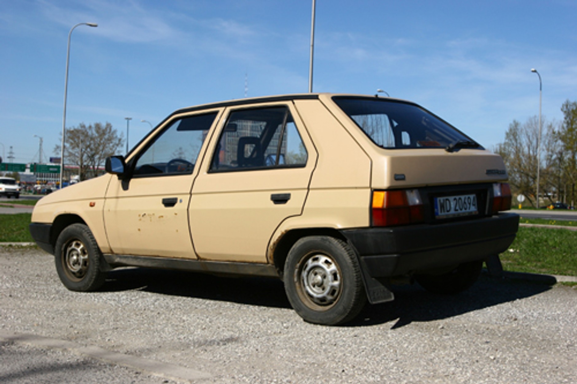 Skoda Favorit 135 - Szkoda, że tak koroduje