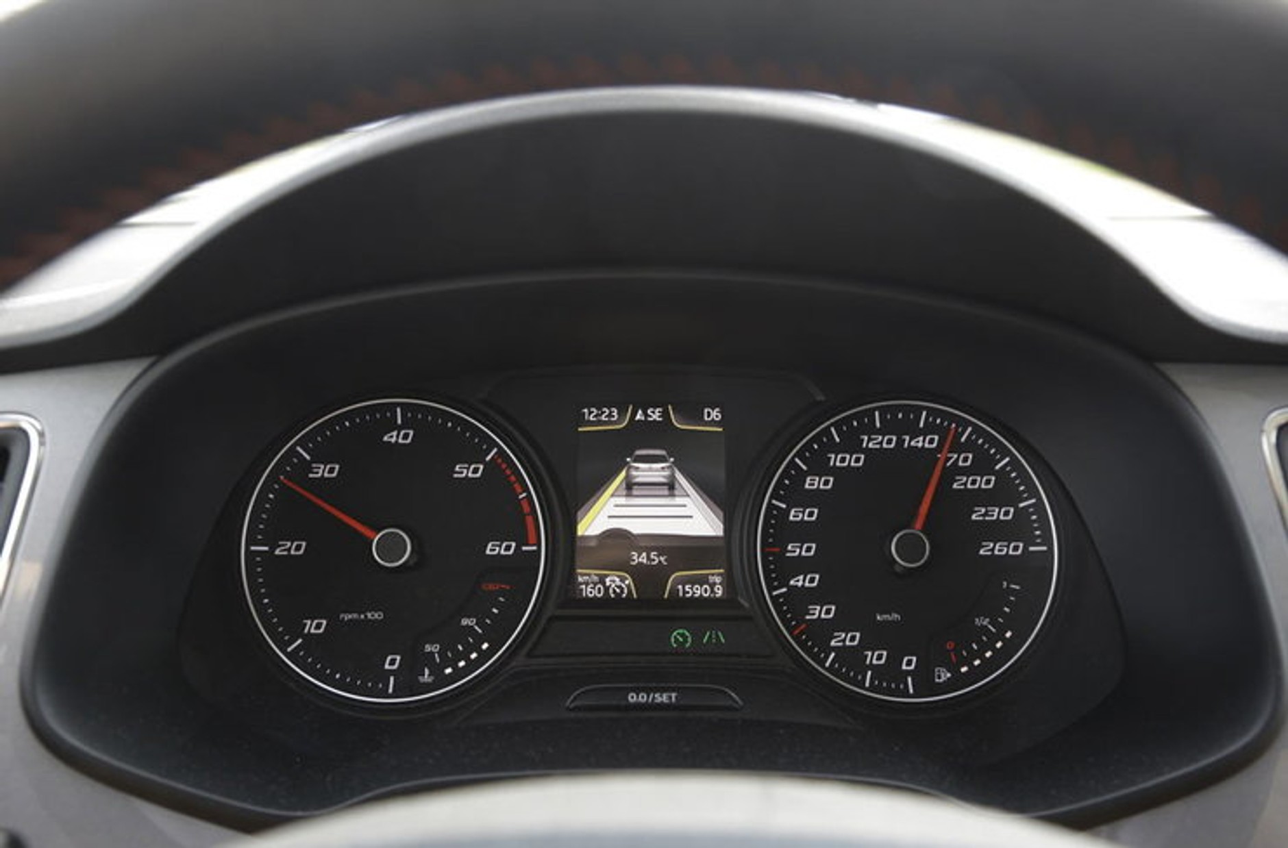 Asystent utrzymania pasa ruchu