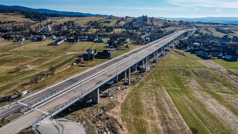 DK47 Rdzawka — Nowy Targ. Estakada we wsi Lasek