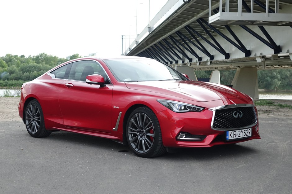 Infiniti Q60