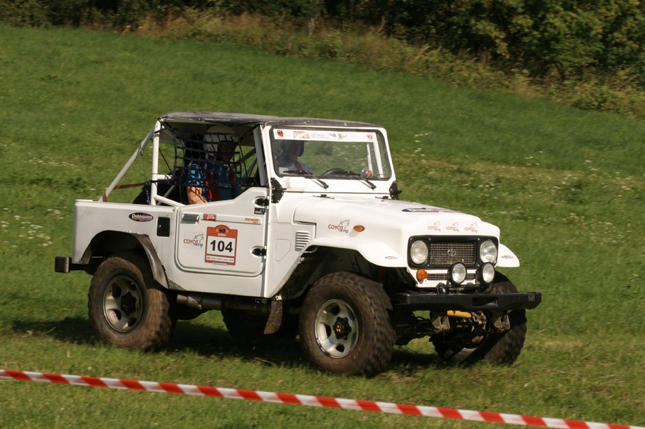 4x4 Family Adventure: rodzinny off-road w Sudetach