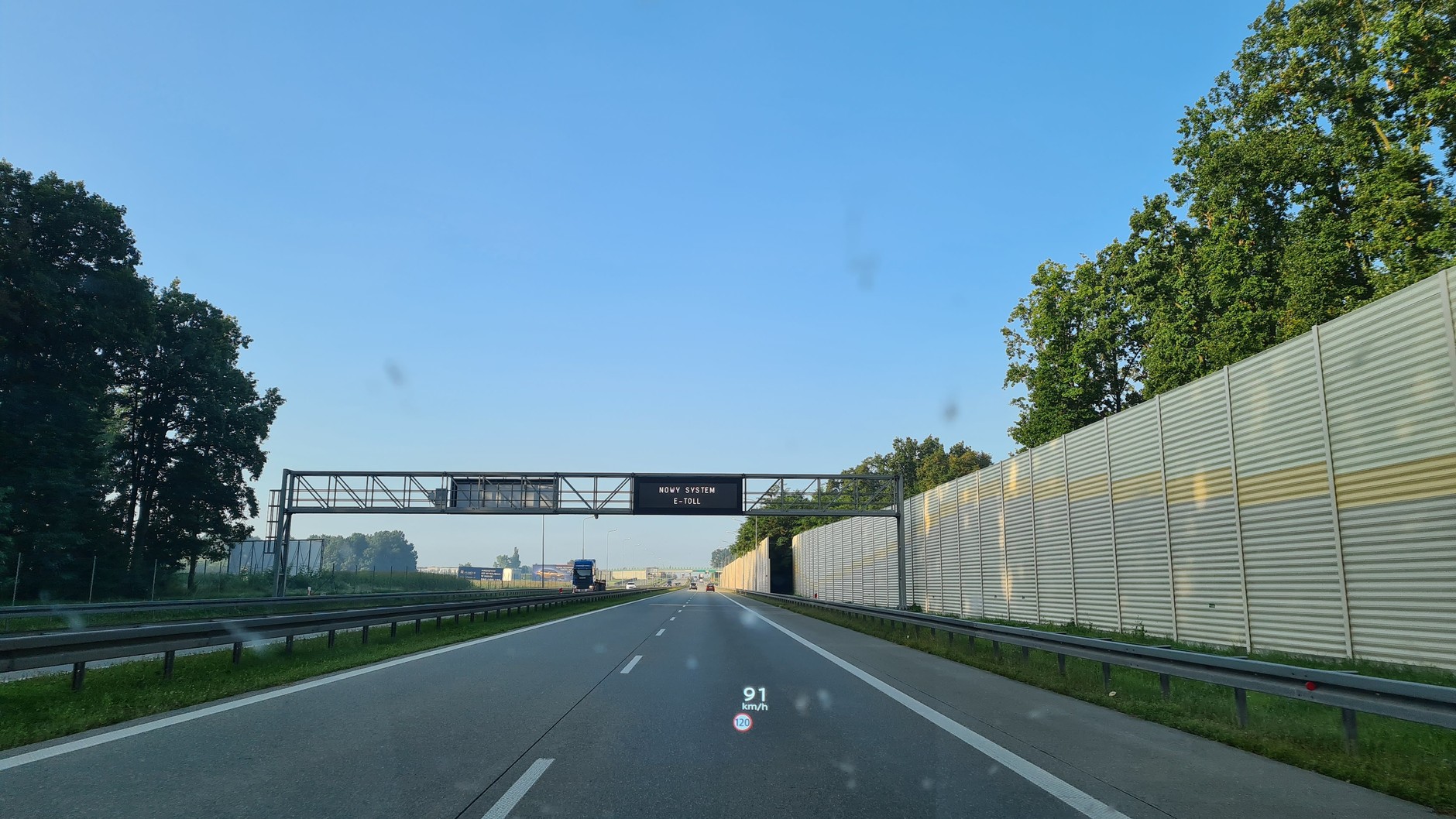 System opłat E-TOLL