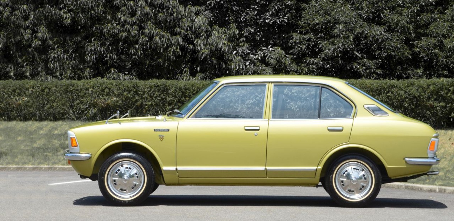 Toyota świętuje 50-lecie Corolli na rajdzie aut zabytkowych The Great Race