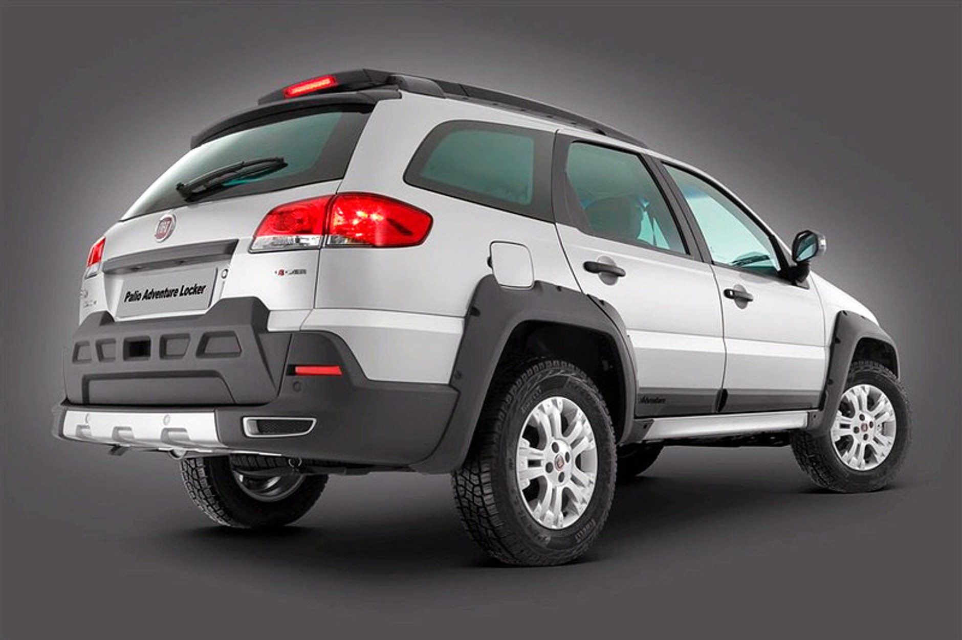 Fiat Palio Weekend Adventure Locker: kombi z właściwościami terenowymi