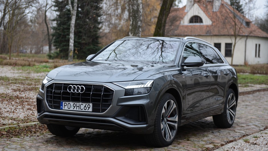 Audi Q8 50 TDI - producent ostrzega o ryzyku wypadku na skutek awarii przekładni kierowniczej
