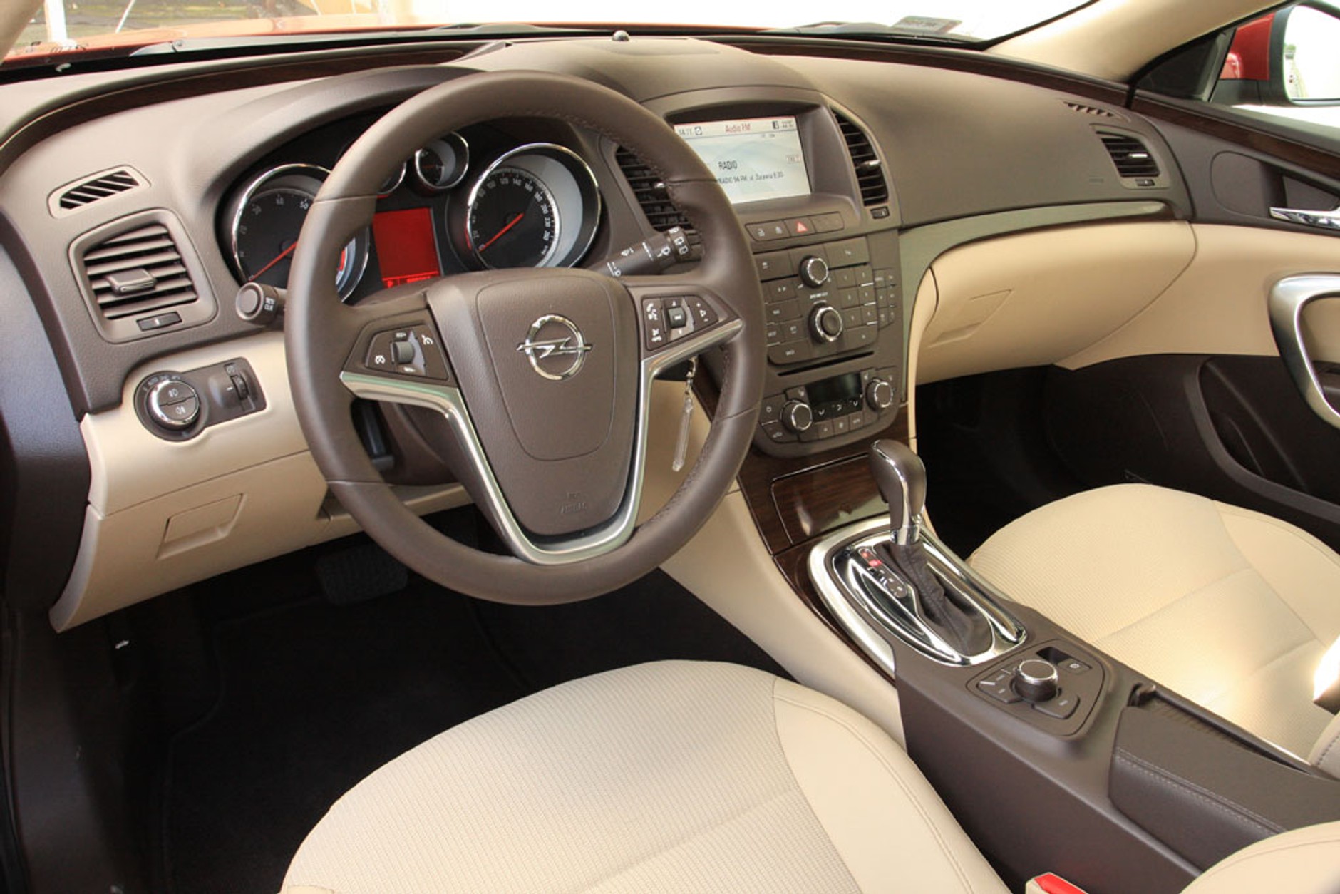 Opel Insignia Sports Tourer: Rodzinny turboekspres