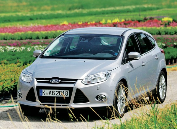 Na trzech garach po 6-kę - Ford Focus 1.0 EcoBoost Titanium
