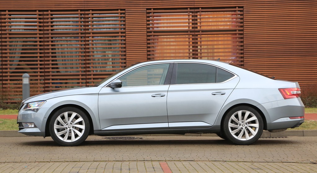 Skoda Superb III używane
