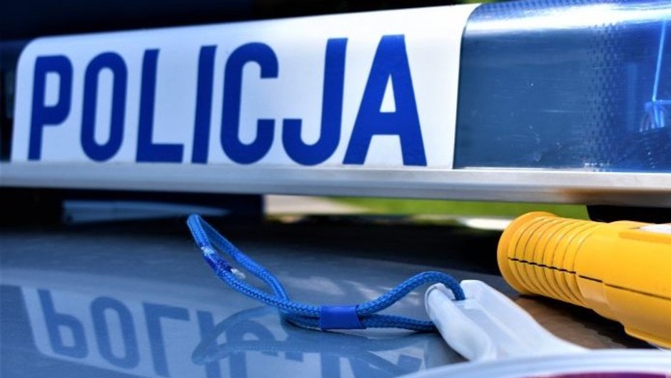 Obraz pochodzący z serwisu https://myszkow.policja.gov.pl/k17/informacje/wiadomosci/389073,Anonimowe-zgloszenie-pomoglo-zatrzymac-pijanego-kierowce.html