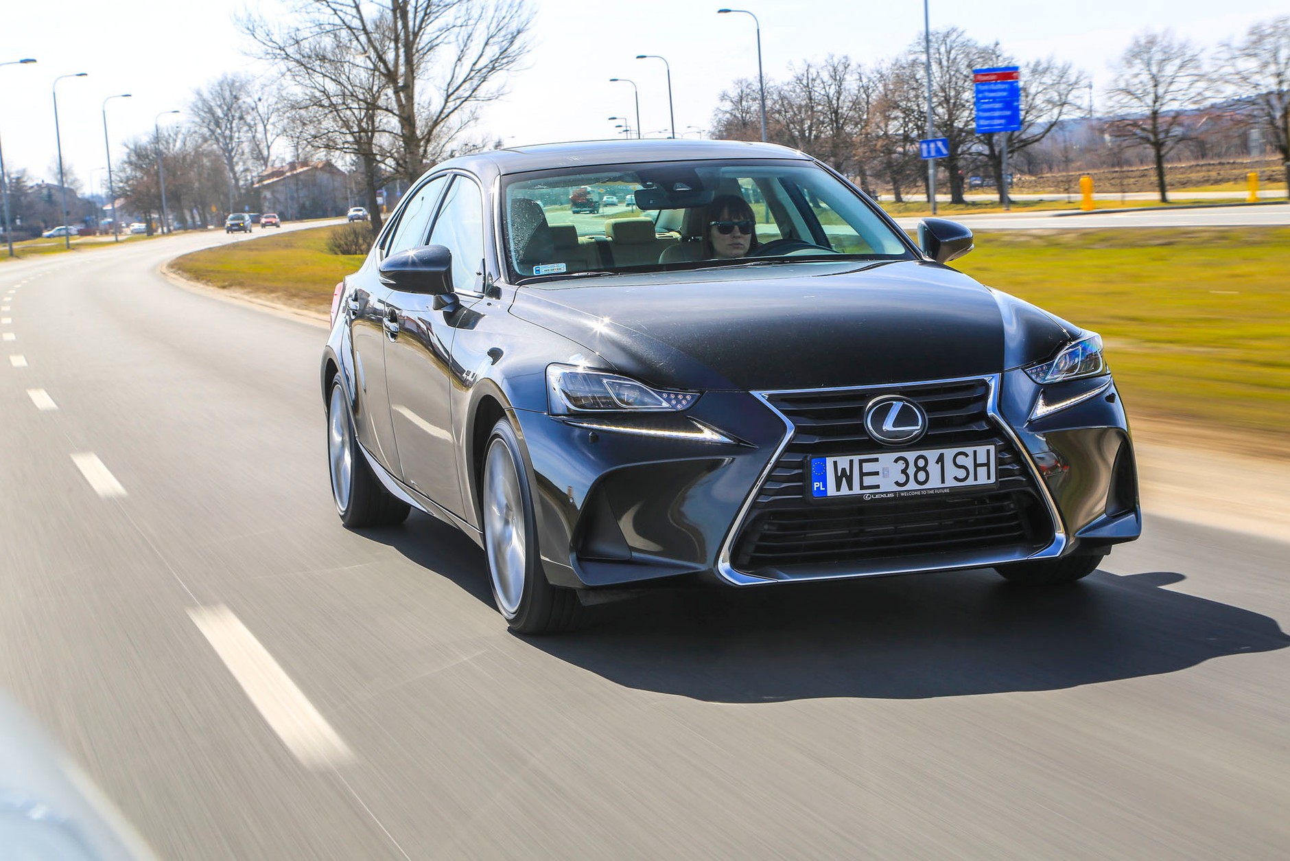 Lexus IS 300 - mocne wrażenia podczas jazdy gwarantowane