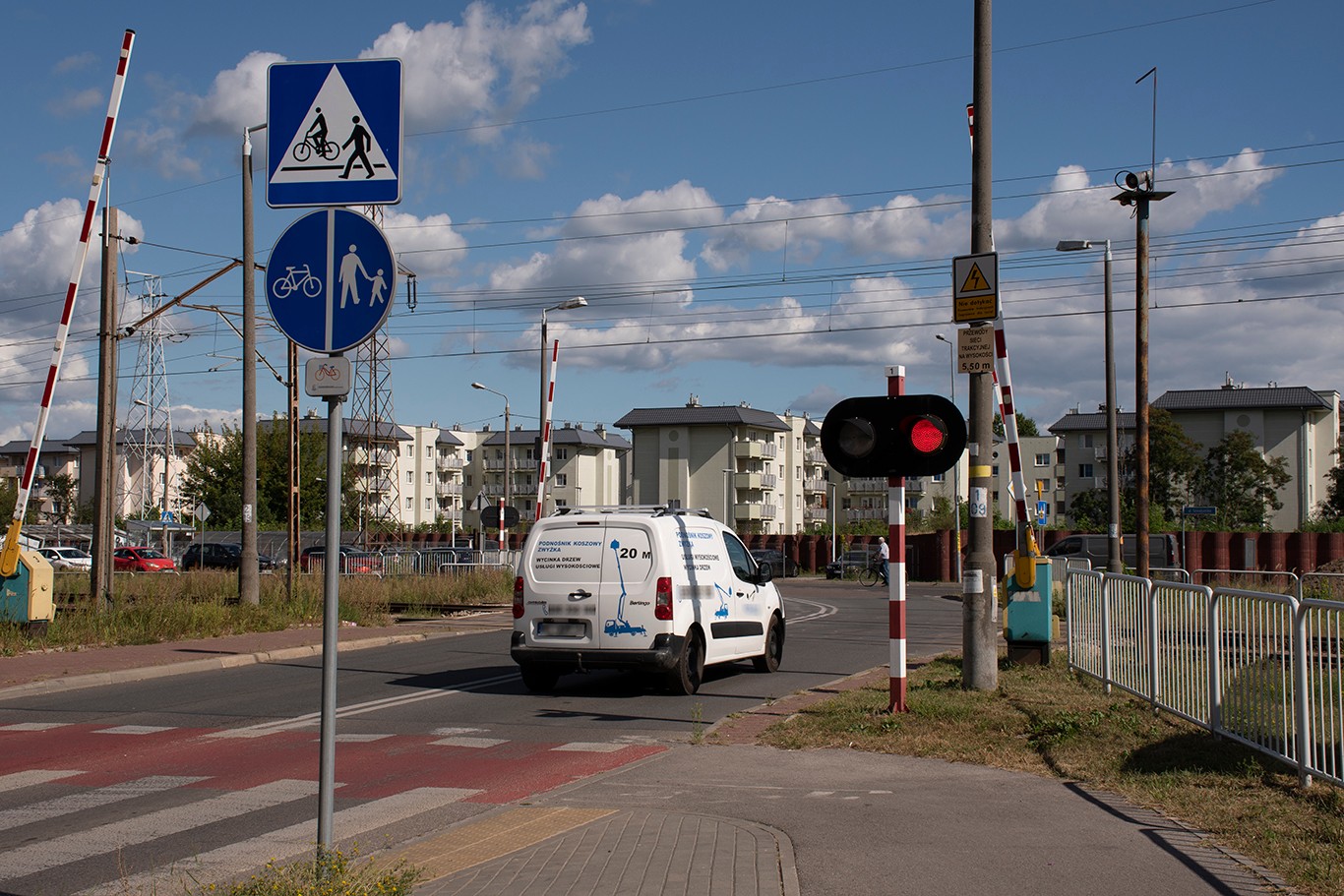 Szlaban otwarty, kierowca ruszył. Jazda za dwa tysiące