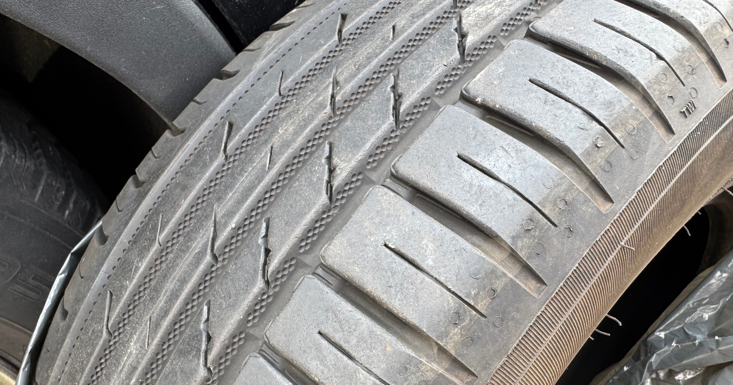 Jaki jest mandat za złe opony?