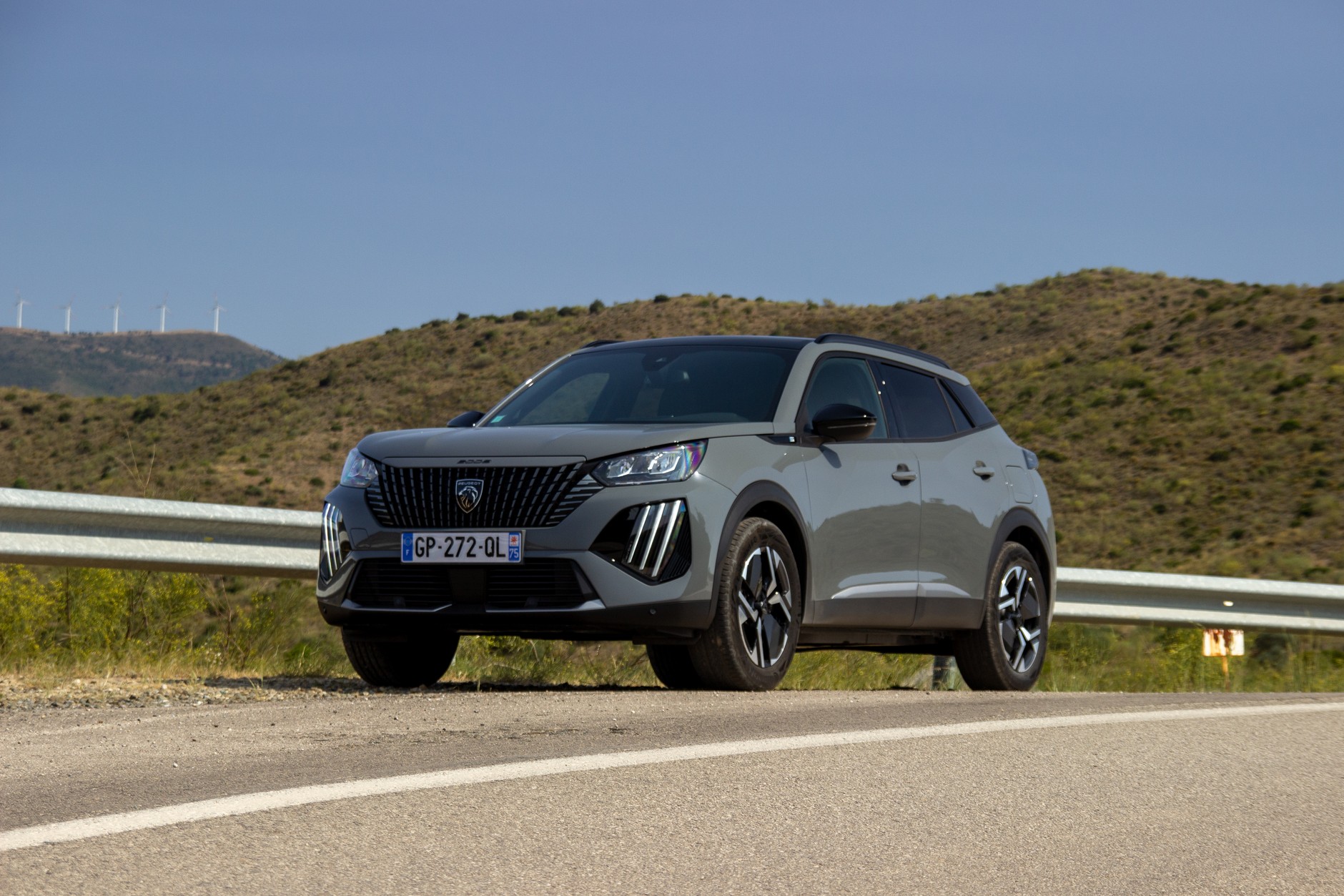 2023 Peugeot e-2008