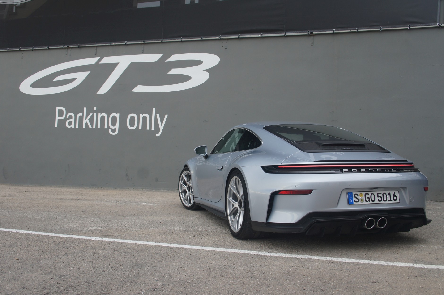 Porsche 911 GT3 Touring 992.2