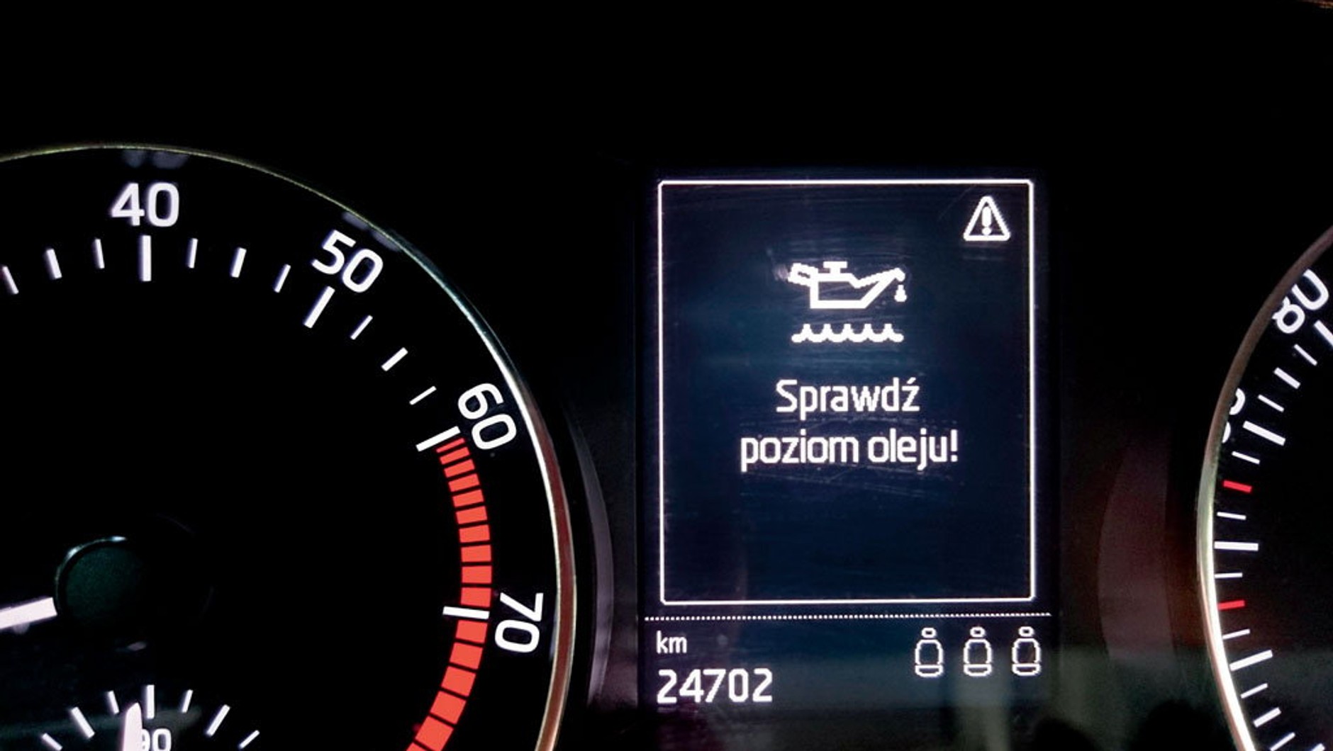 Gdy pomiędzy wymianami oleju potrzebne są dolewki, jest to zły znak 
