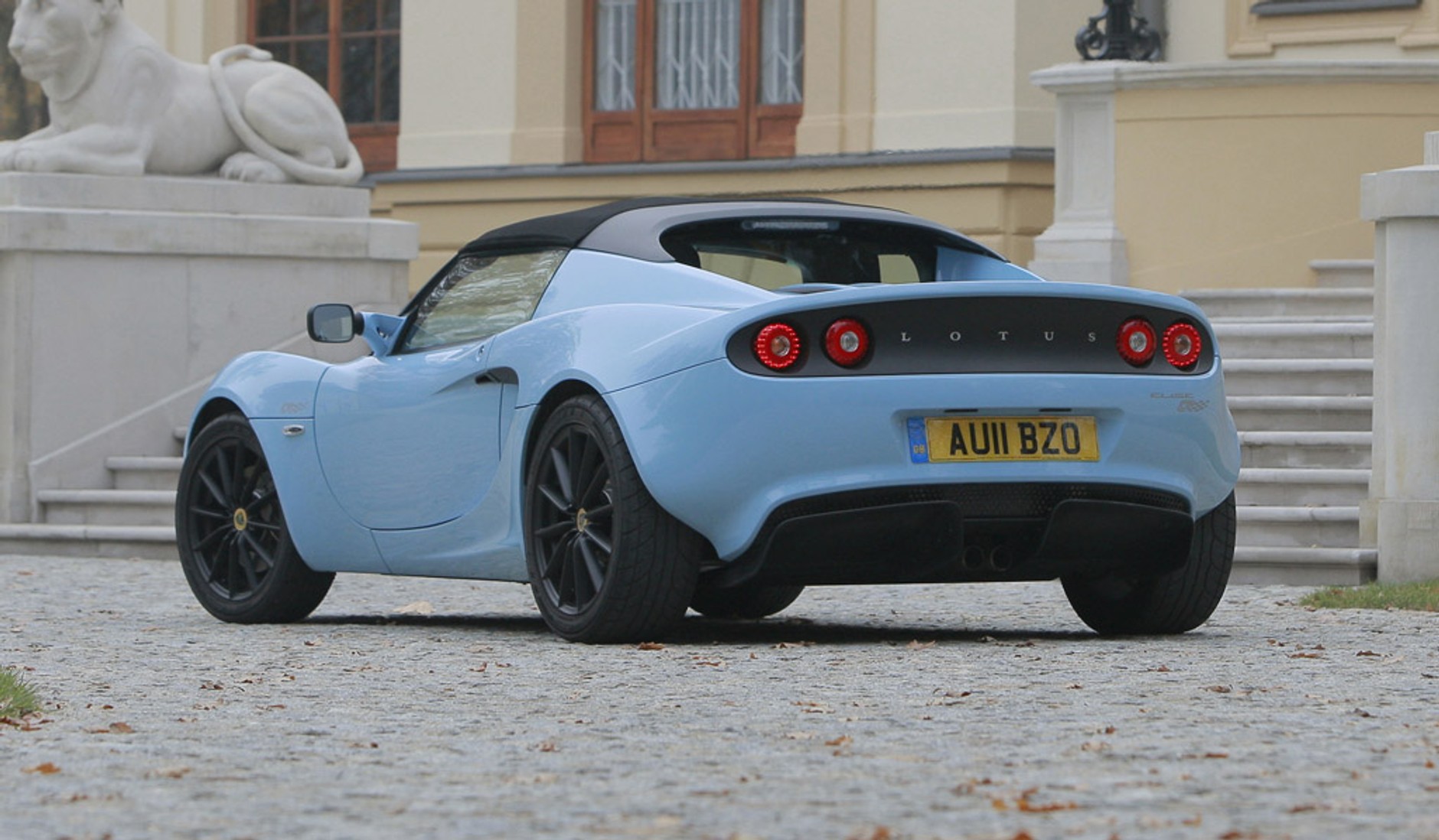 Lotus Elise Club Racer: spartański indywidualista