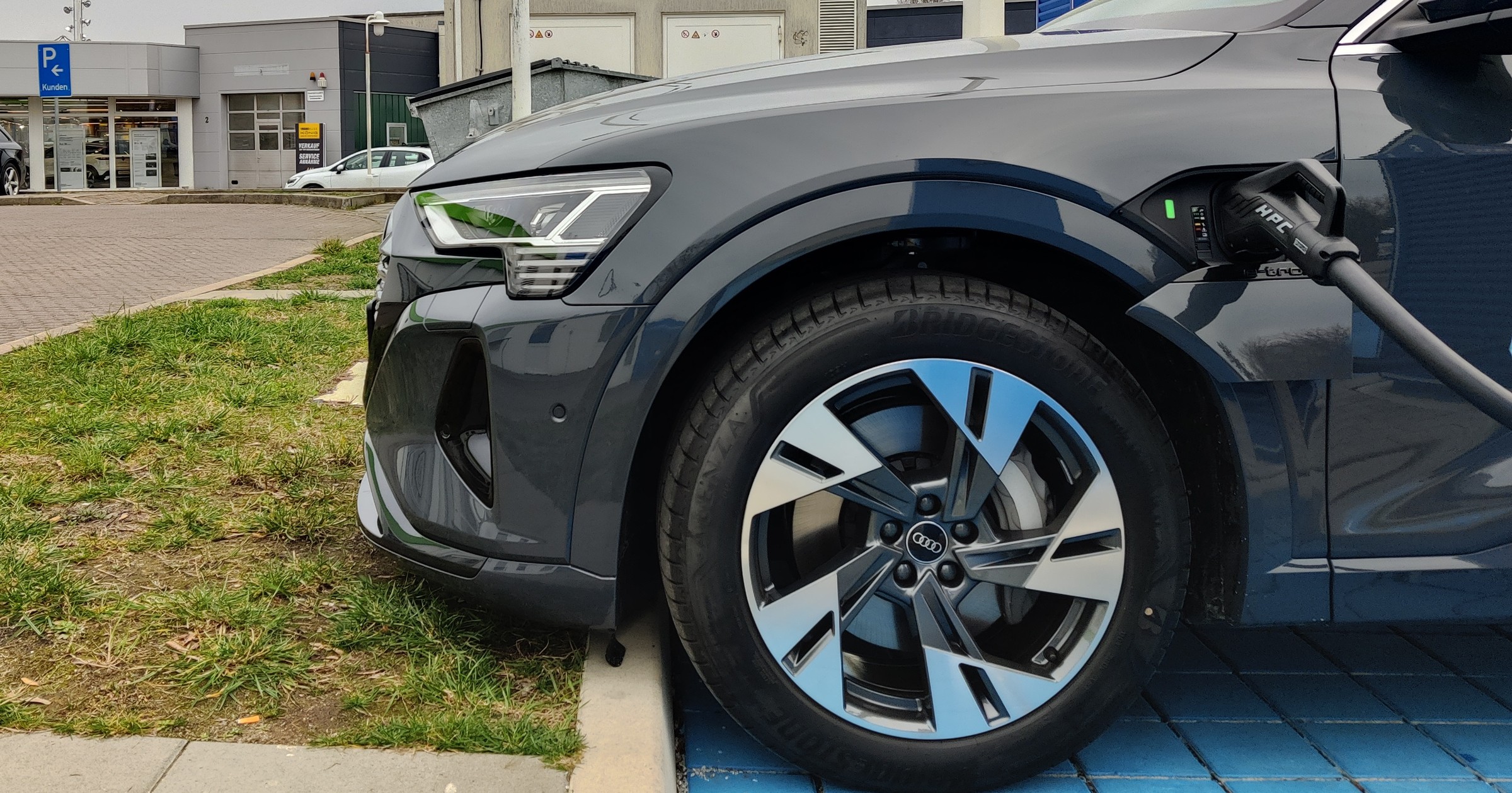 Audi Q8 50 e-tron