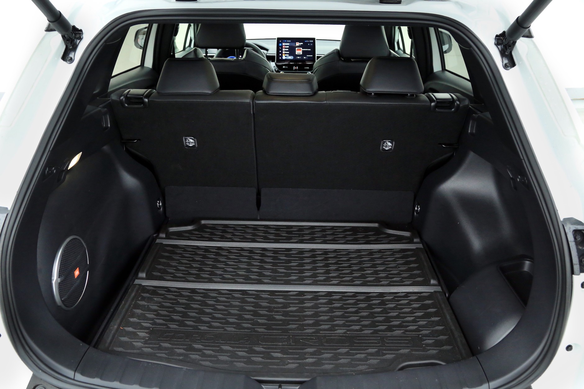 Toyota Corolla Cross 2.0 Hybrid AWD-i (2022 r.)