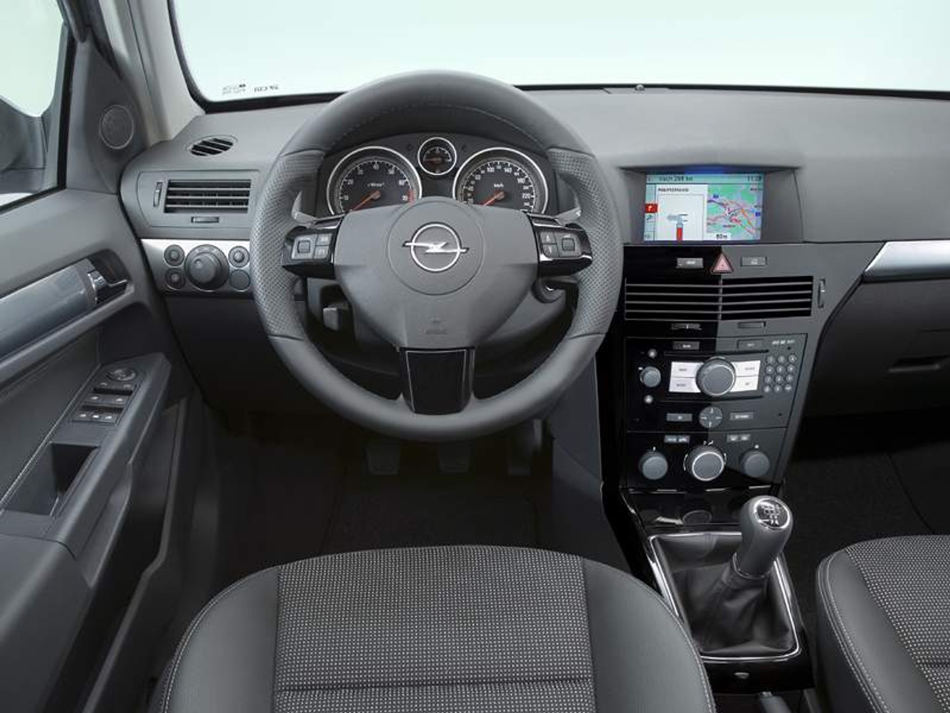 Nowa Astra już w lutym 2007 roku