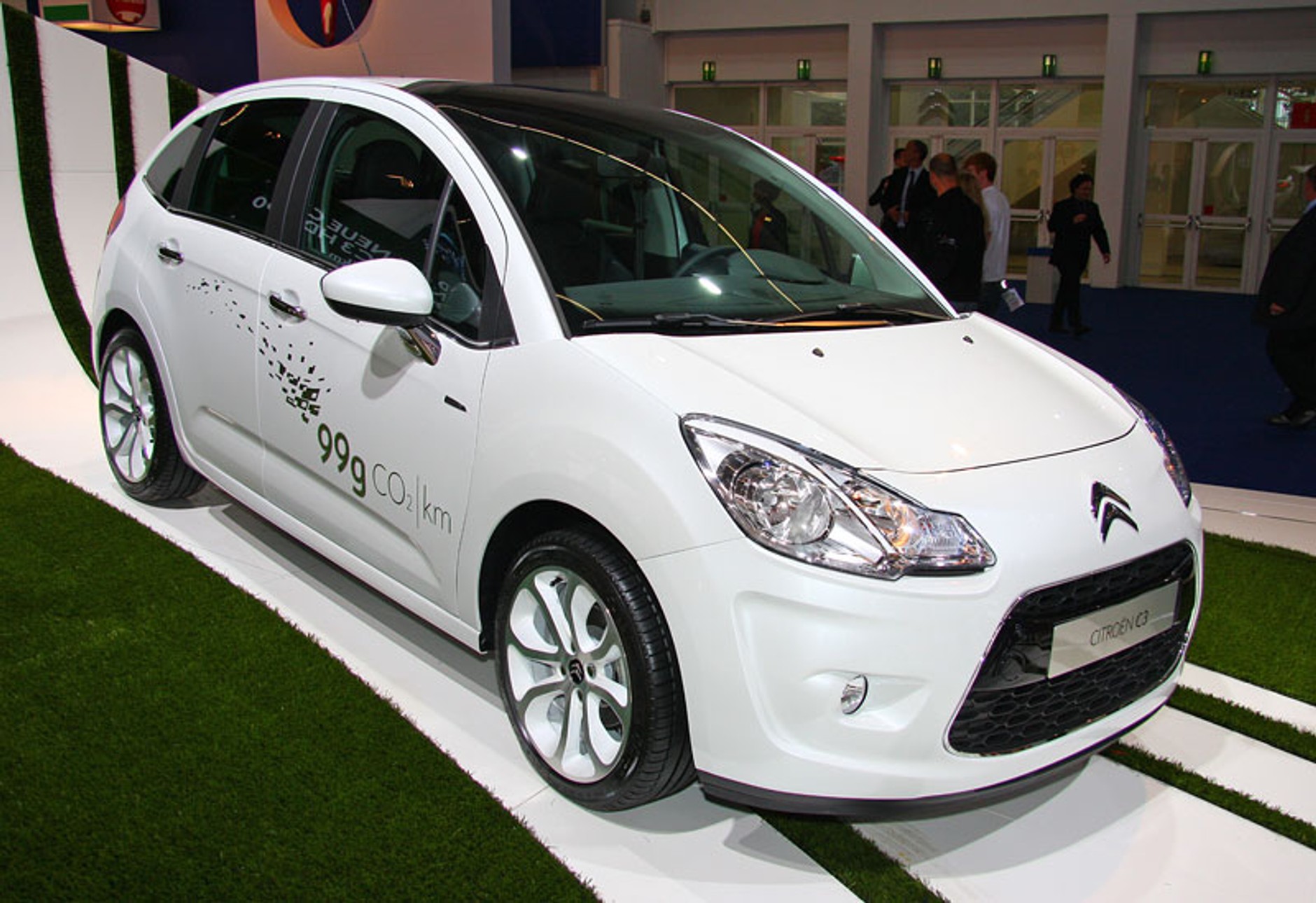 IAA Frankfurt 2009: Citroën C3 – pierwsze wrażenia (fotogaleria)